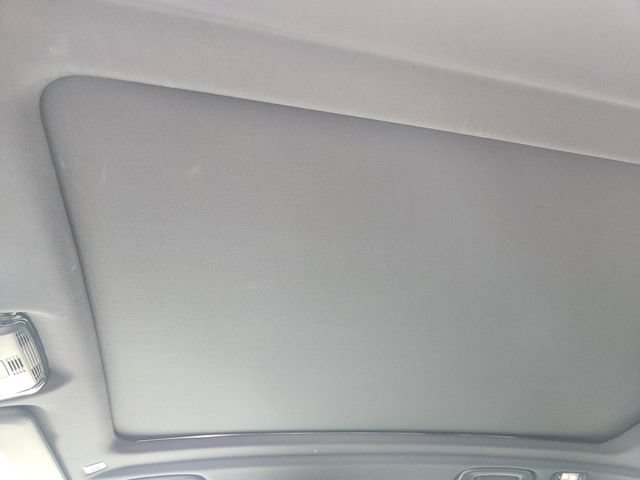 Used 2025 BMW X5 sDrive40i w/ M Sport Package RWD image 25
