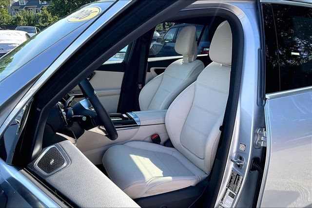 Used 2026 Mercedes-Benz GLC 300 4MATIC image 6