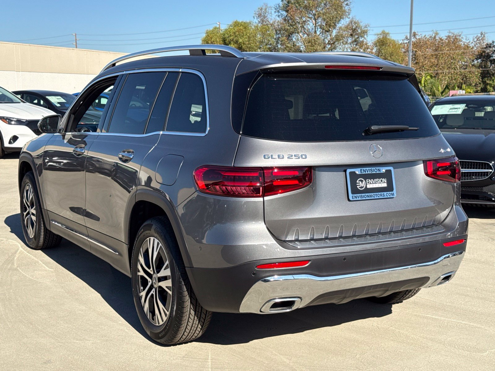 New 2026 Mercedes-Benz GLB 250 4MATIC image 7