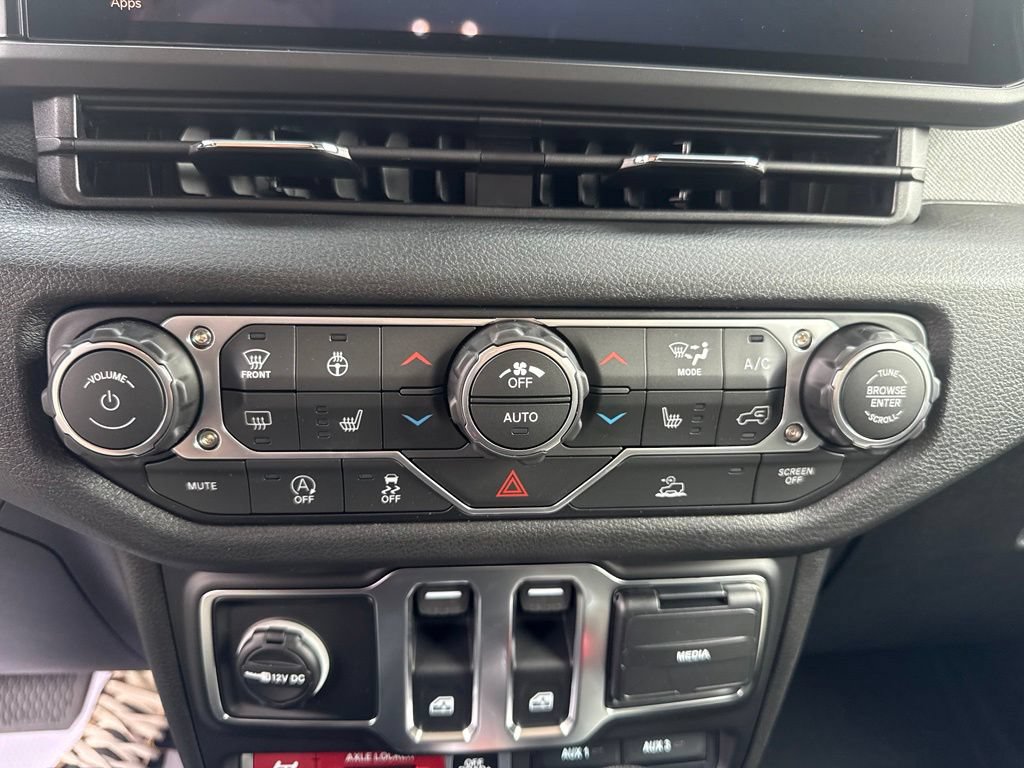 New 2026 Jeep Wrangler Sport AWD/4WD image 24