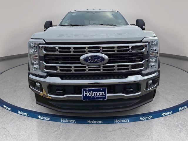 New 2026 Ford F550 4x4 Supercab Super Duty image 2