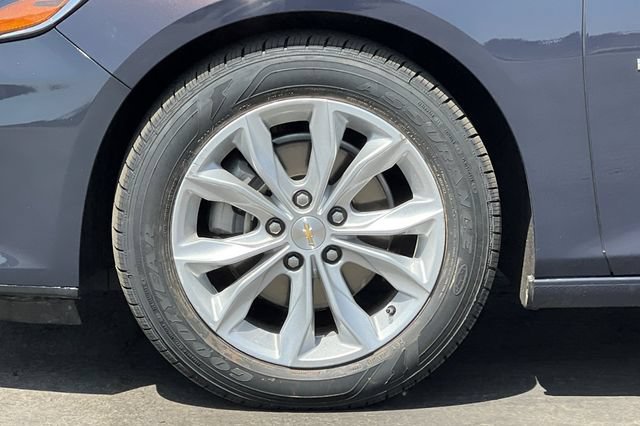 Used 2025 Chevrolet Malibu LT FWD image 35
