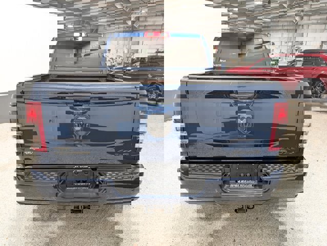 Used 2022 RAM 2500 Big Horn w/ Night Edition image 4