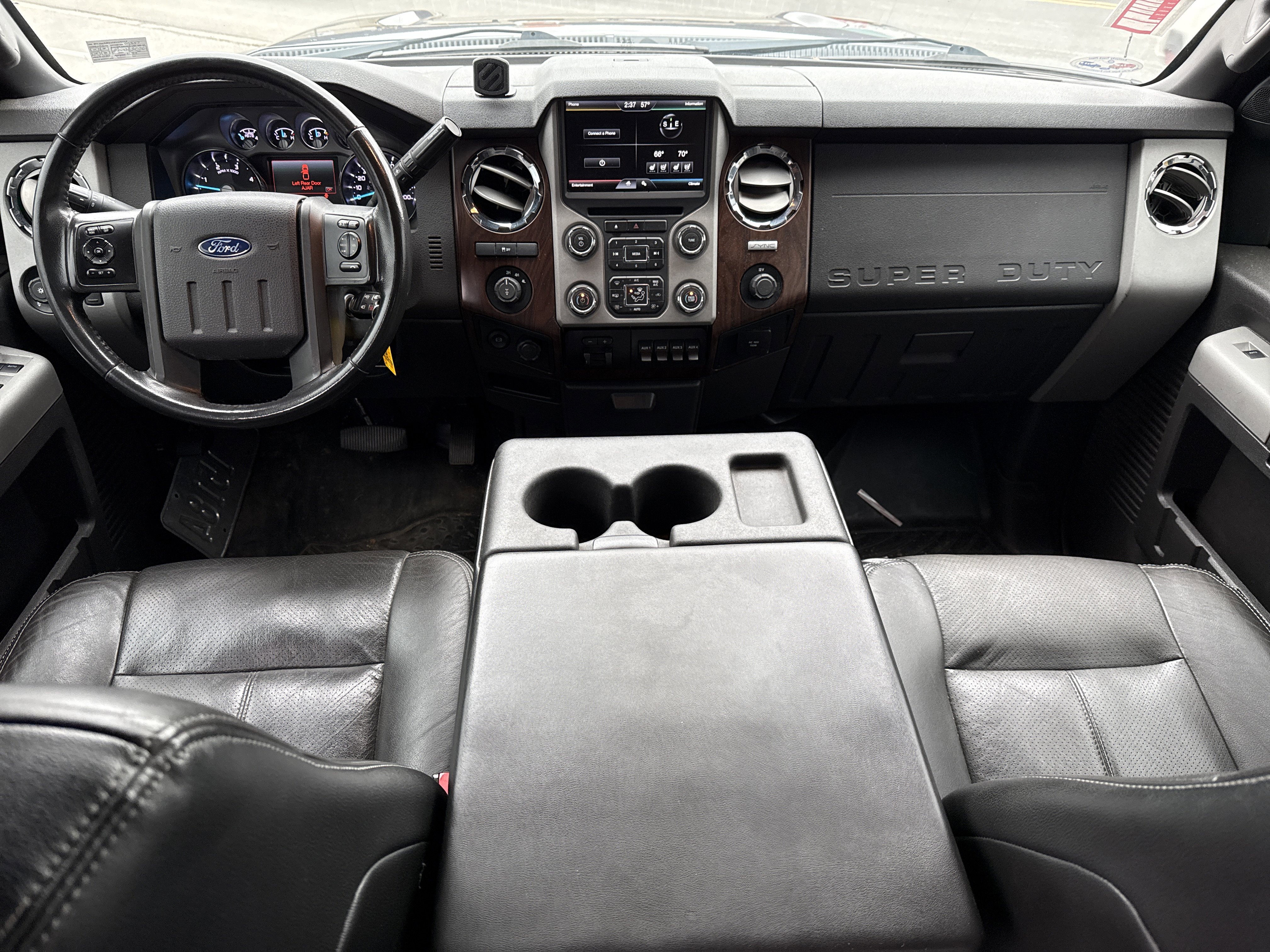 Used 2015 Ford F250 Lariat w/ Chrome Package image 14