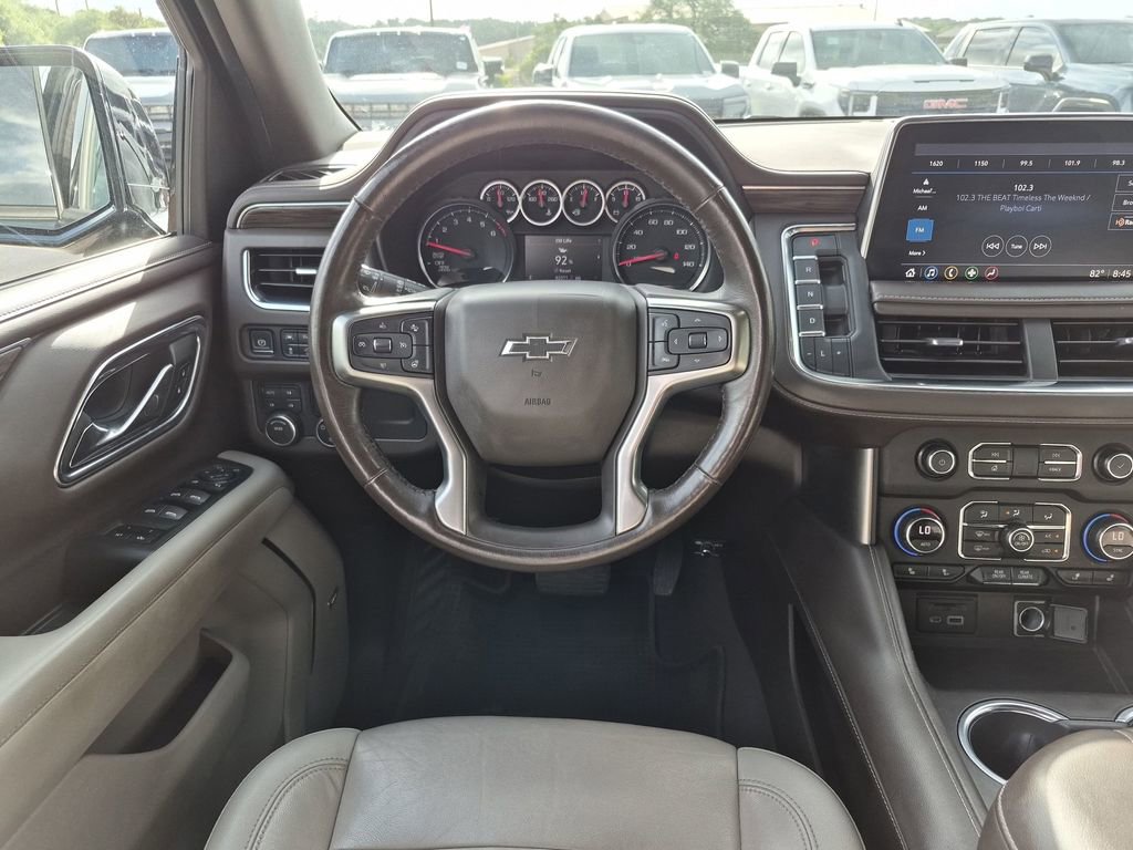 Used 2021 Chevrolet Tahoe Z71 w/ Luxury Package AWD/4WD image 34
