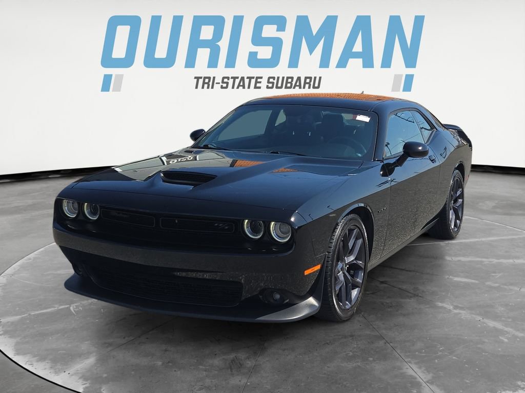 Used 2022 Dodge Challenger R/T w/ Plus Package image 2