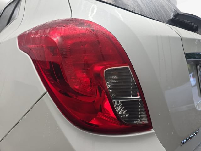 Used 2016 Buick Encore FWD image 36