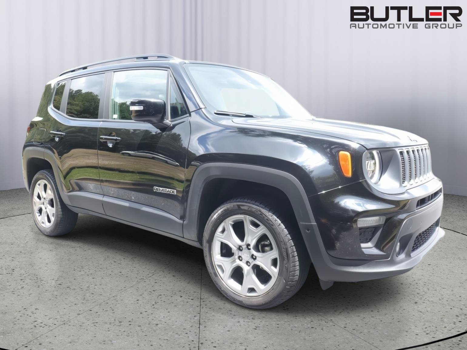 Used 2023 Jeep Renegade Limited w/ Sun/Sound Group AWD/4WD image 8