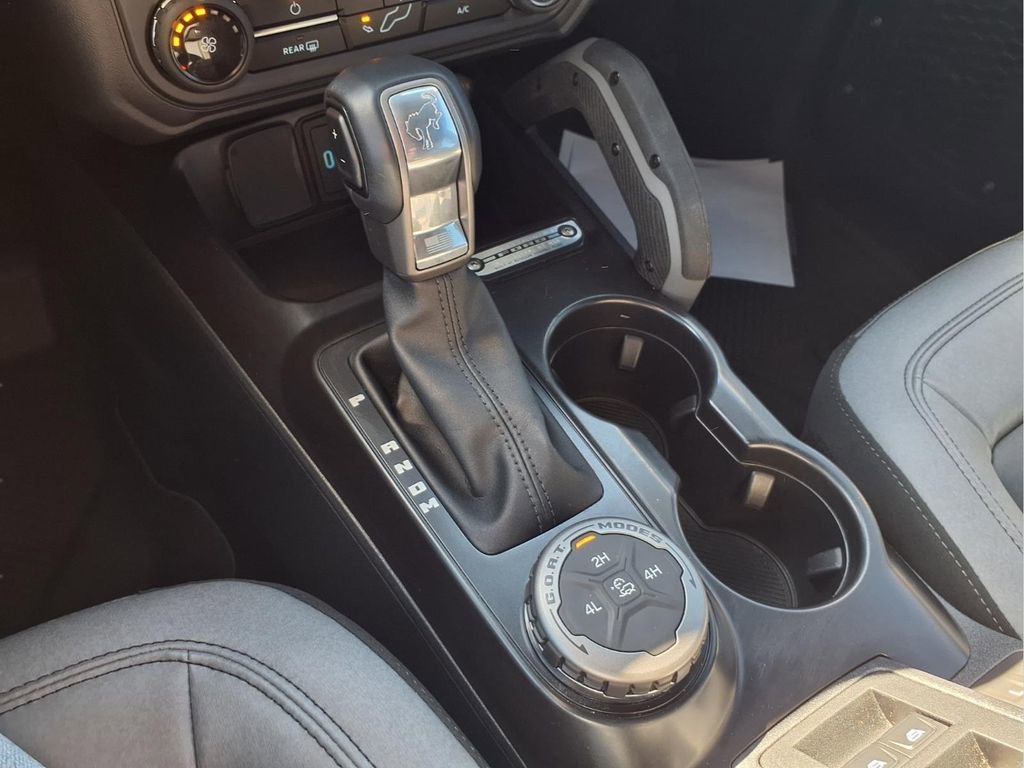 Used 2024 Ford Bronco Big Bend image 9