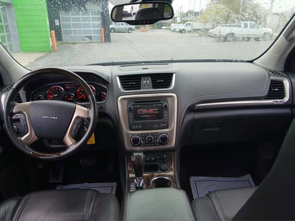 Used 2014 GMC Acadia Denali image 11