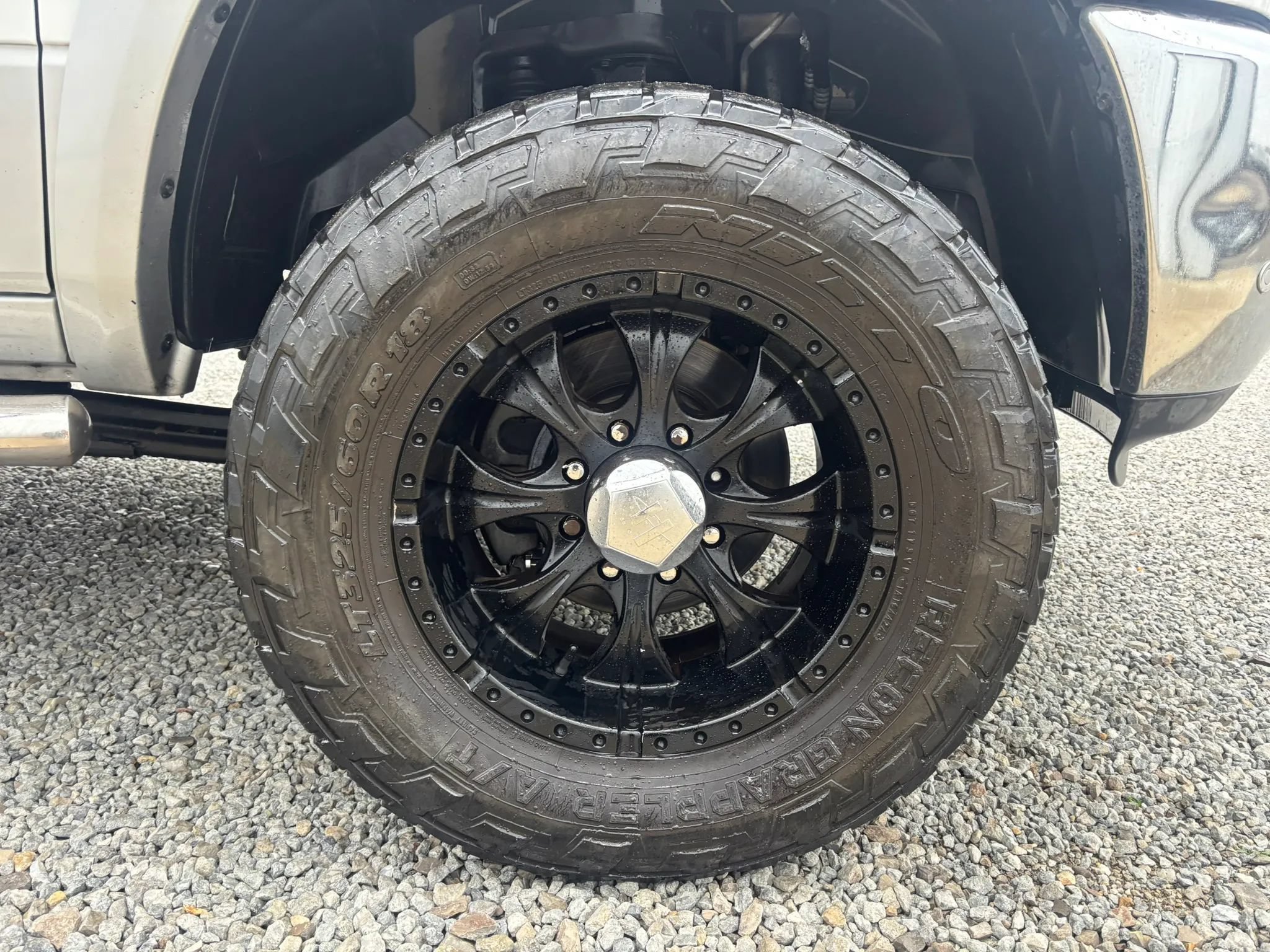 Used 2016 RAM 2500 Laramie AWD/4WD image 12
