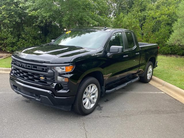 Used 2024 Chevrolet Silverado 1500 Custom RWD image 3