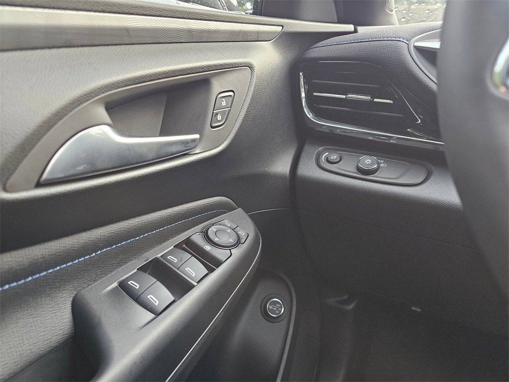 New 2025 Buick Envista Sport Touring w/ Convenience I Package image 31