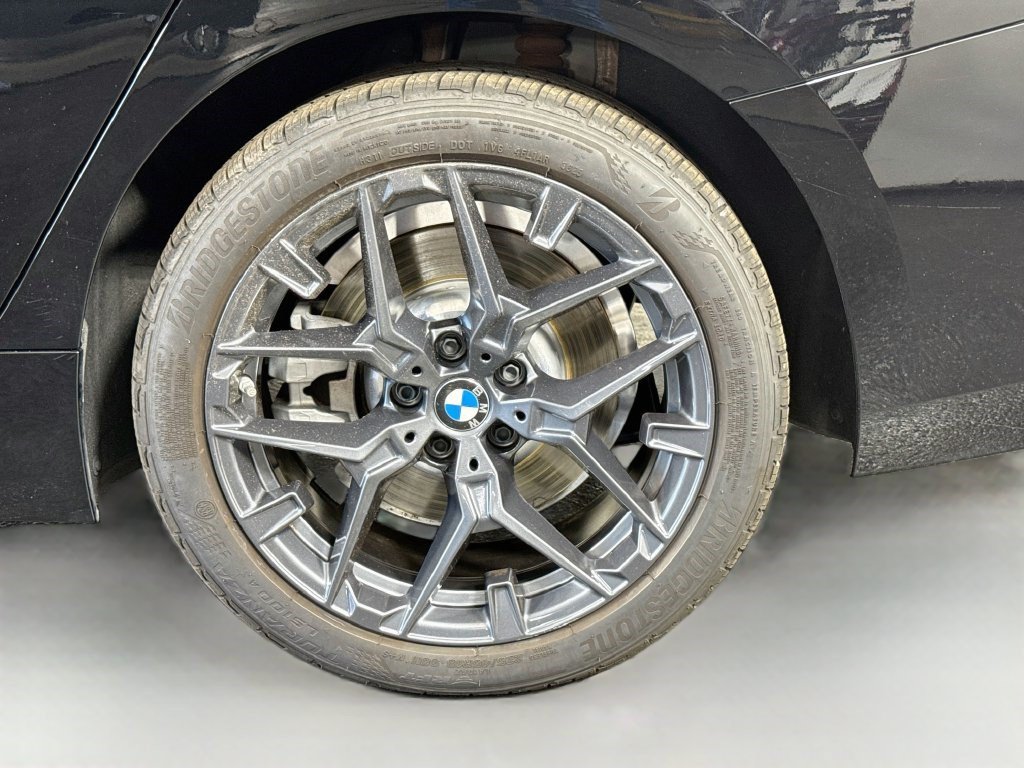 Used 2026 BMW 330i xDrive Sedan AWD/4WD image 36