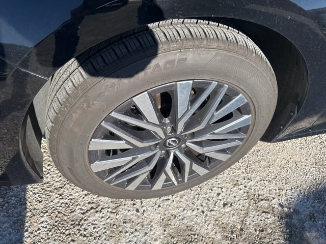 Used 2024 Nissan Altima 2.5 SV image 25