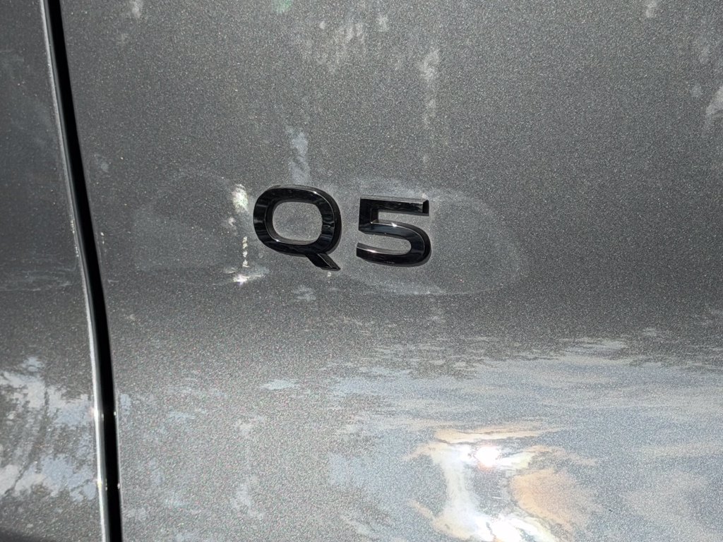 Used 2025 Audi Q5 Premium Plus AWD/4WD image 27
