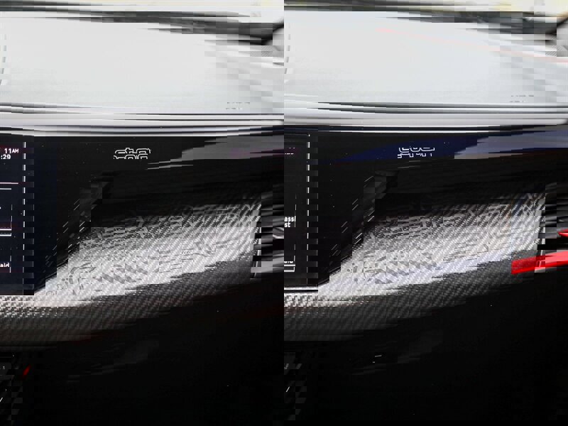 Used 2023 Audi RS e-tron GT image 27