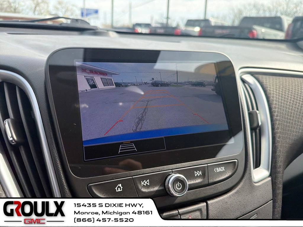 Used 2023 Chevrolet Malibu LT image 19