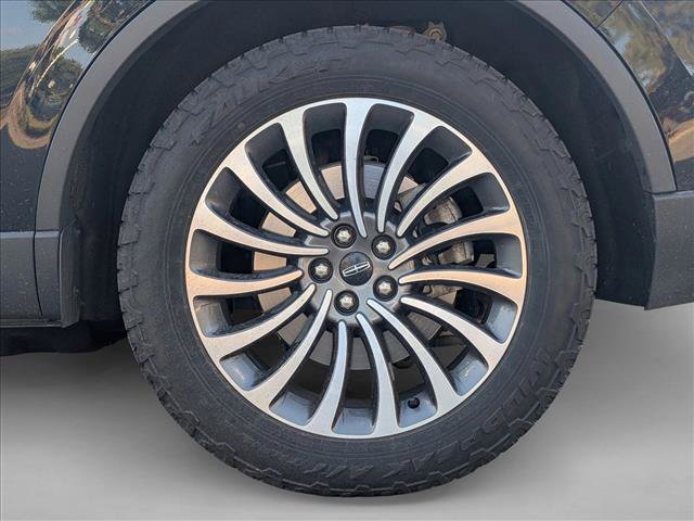 Used 2020 Lincoln Aviator Reserve w/ Elements Package Plus AWD/4WD image 9