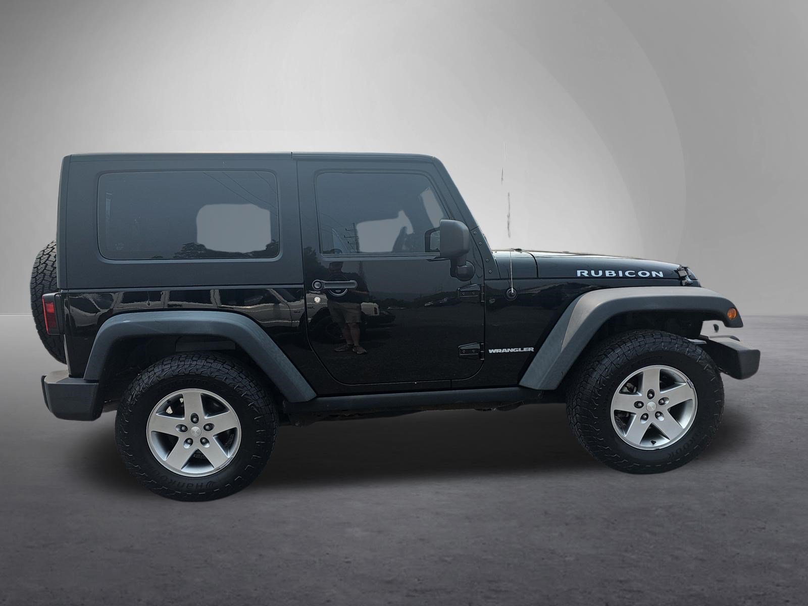 Used 2010 Jeep Wrangler Rubicon w/ Dual Top Group AWD/4WD image 2