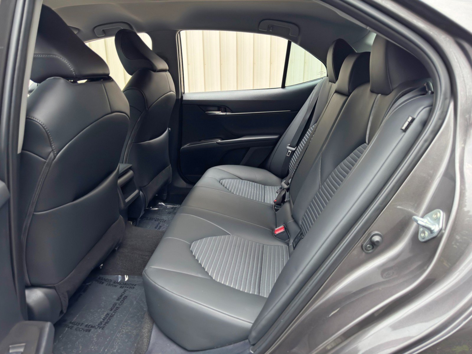 Used 2024 Toyota Camry SE FWD image 33