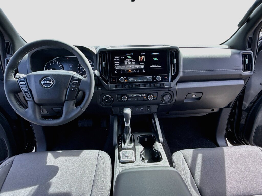New 2026 Nissan Frontier SV AWD/4WD image 3