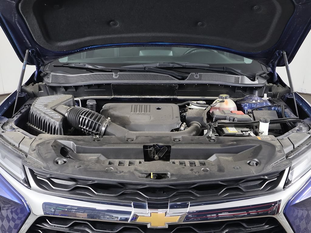 Used 2023 Chevrolet Blazer LT w/ LPO, Floor Liner Package FWD image 17