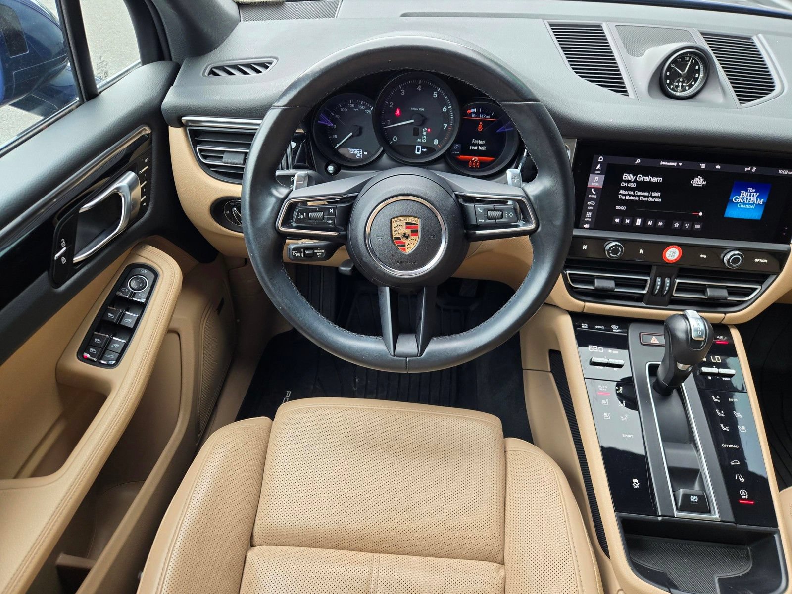 Used 2024 Porsche Macan AWD/4WD image 14