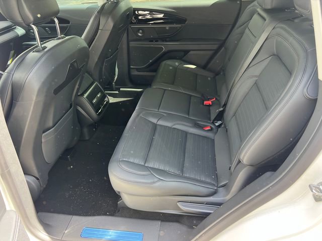 New 2026 Lincoln Nautilus Reserve image 17