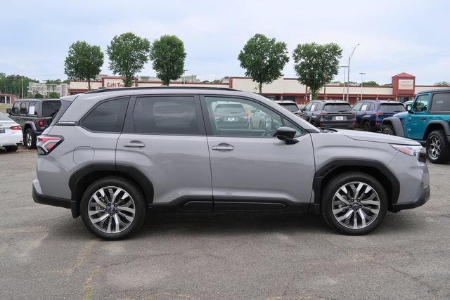 Used 2025 Subaru Forester Touring w/ Protection Package AWD/4WD image 9
