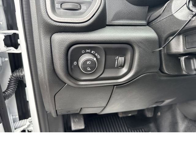 New 2026 RAM 3500 Tradesman image 19