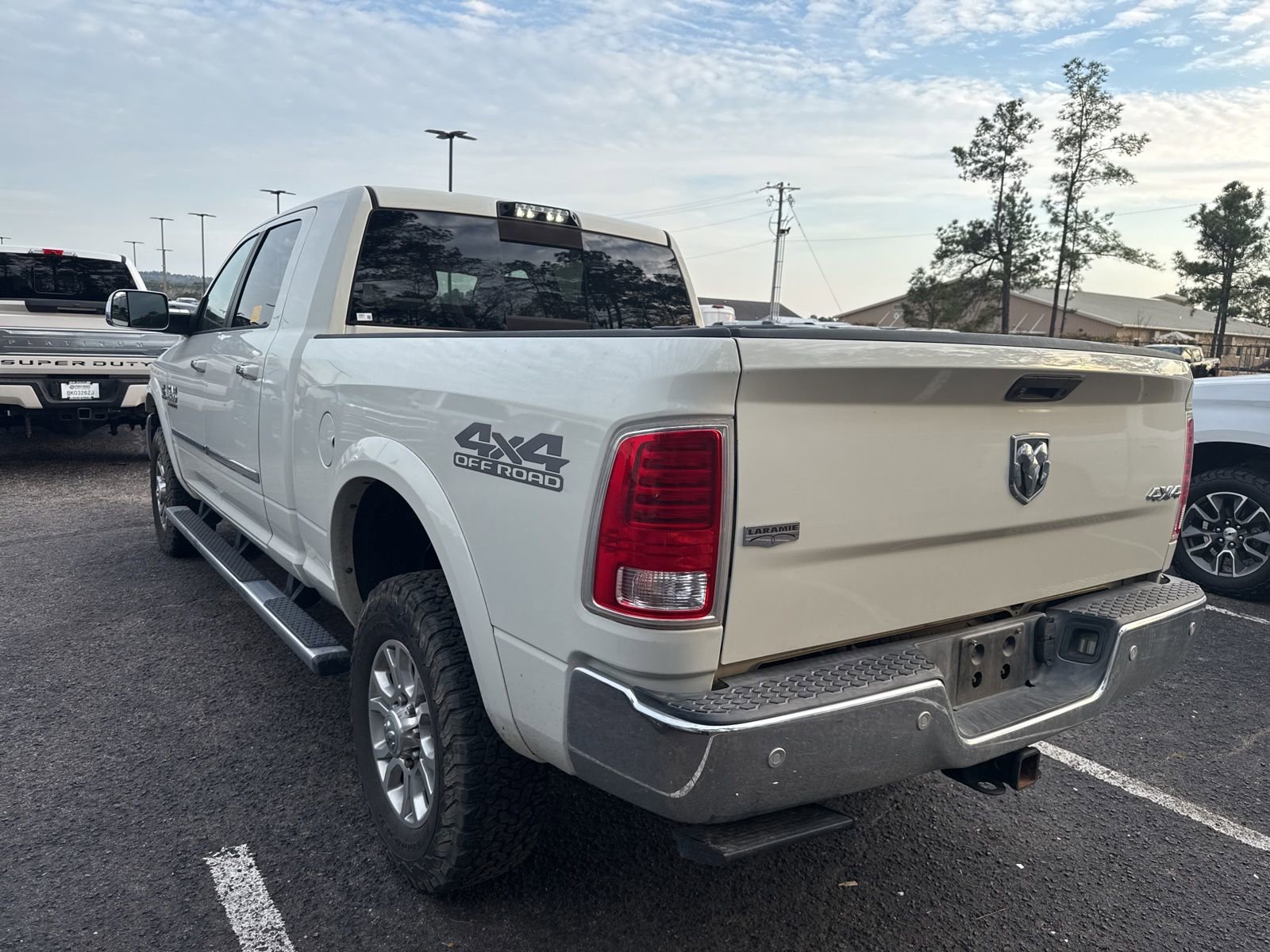 Used 2016 RAM 2500 Laramie w/ Convenience Group image 5