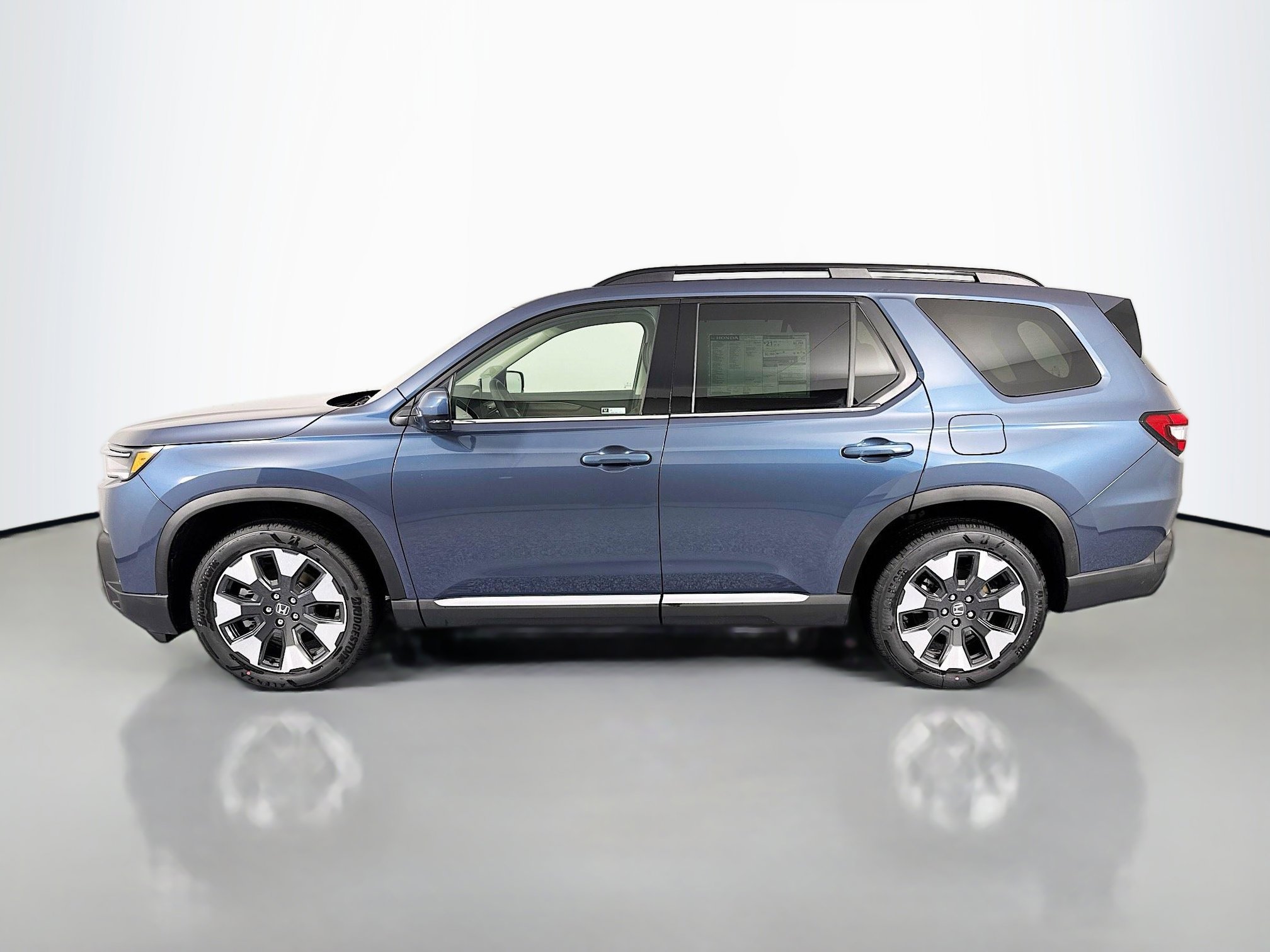 New 2026 Honda Pilot Elite image 8