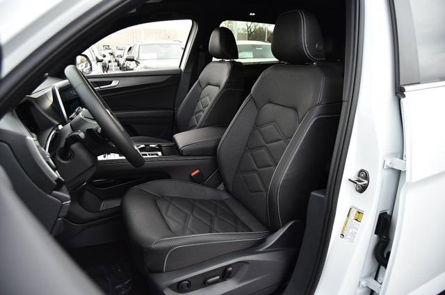 New 2026 Volkswagen Atlas Cross Sport SE image 19