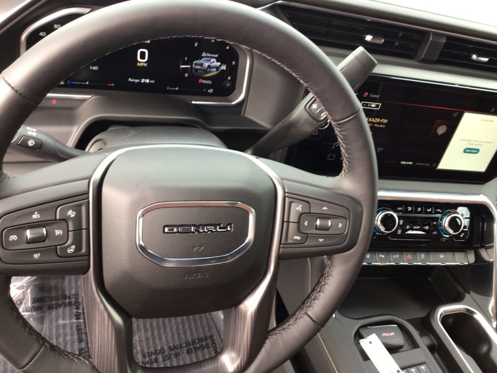New 2026 GMC Sierra 3500 Denali Ultimate AWD/4WD image 17