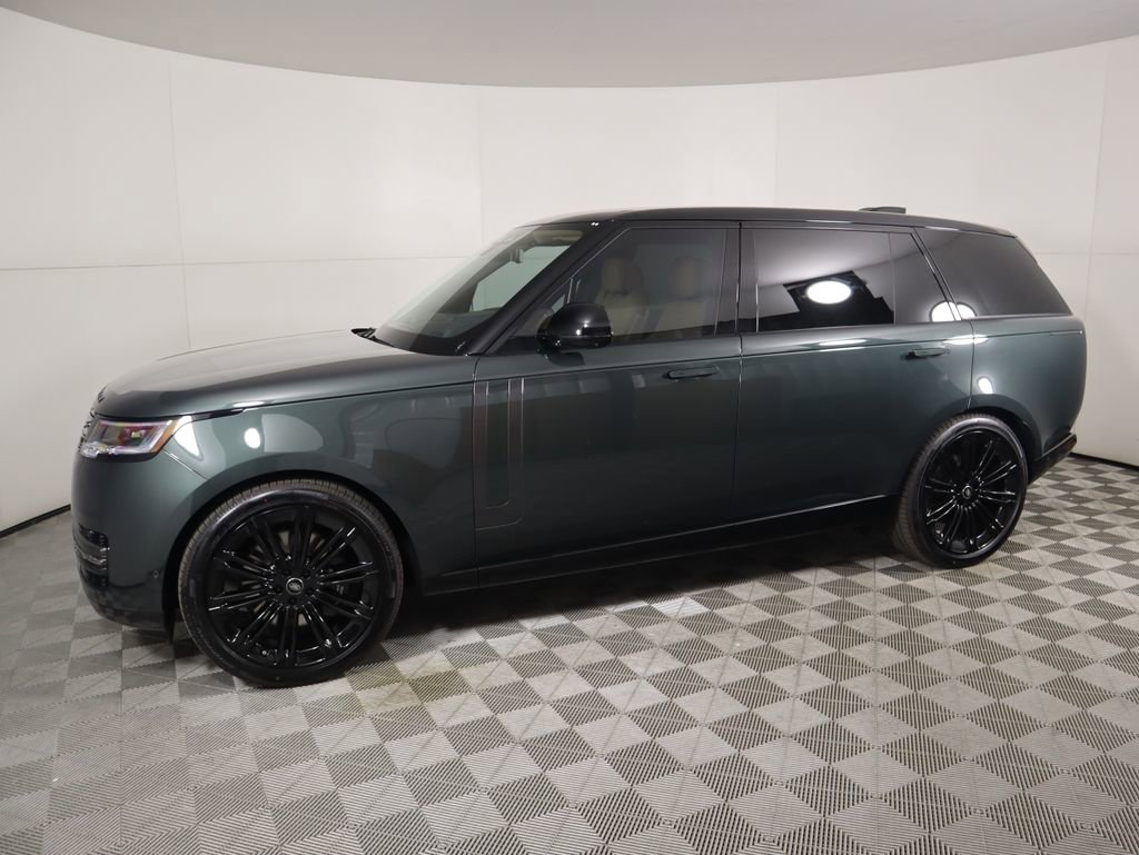 New 2025 Land Rover Range Rover Long Wheelbase SE image 8