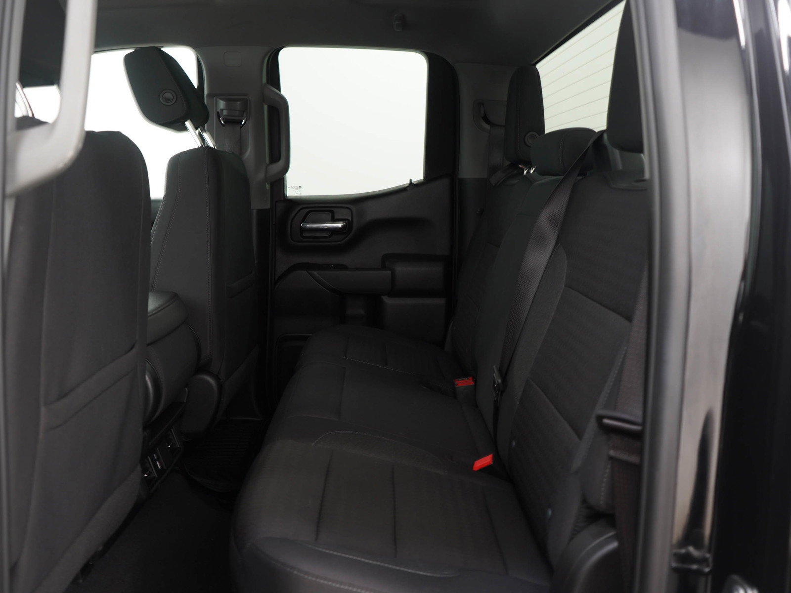 Used 2024 Chevrolet Silverado 1500 Custom w/ Turbomax Blackout Package image 15