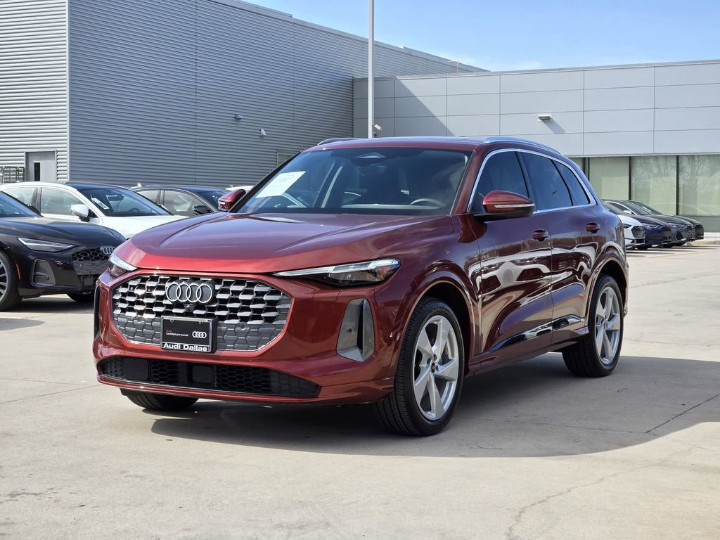 Certified 2025 Audi Q5 Prestige image 6