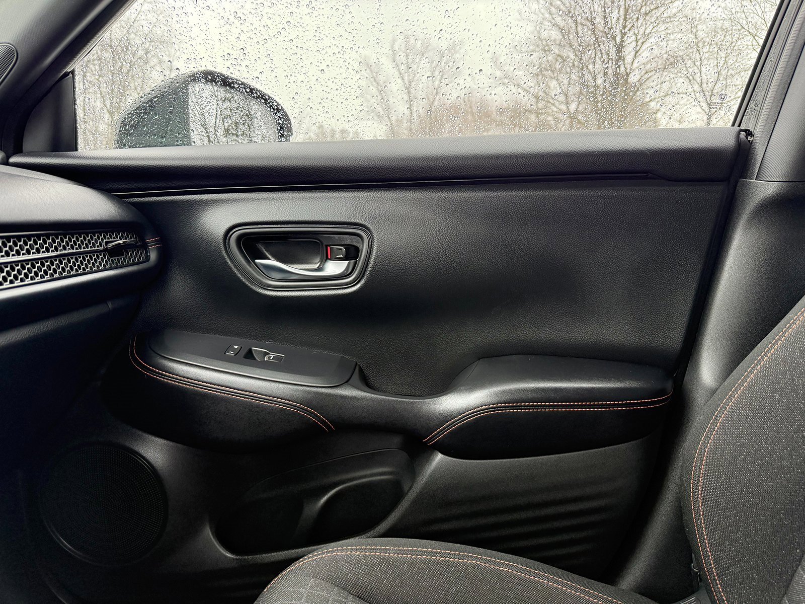 Used 2023 Honda HR-V Sport image 37