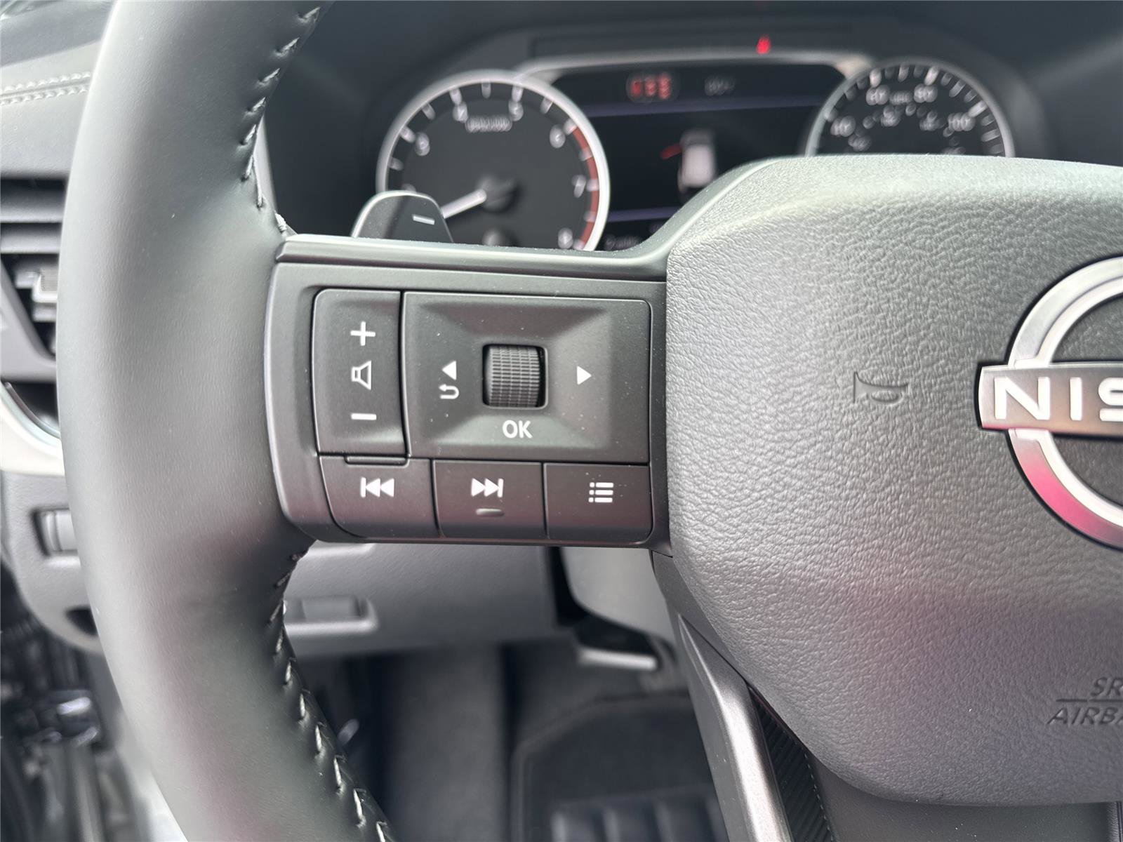 New 2026 Nissan Rogue SV FWD image 21