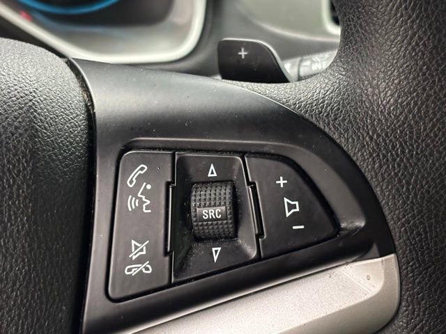 Used 2015 Chevrolet Camaro LS RWD image 15