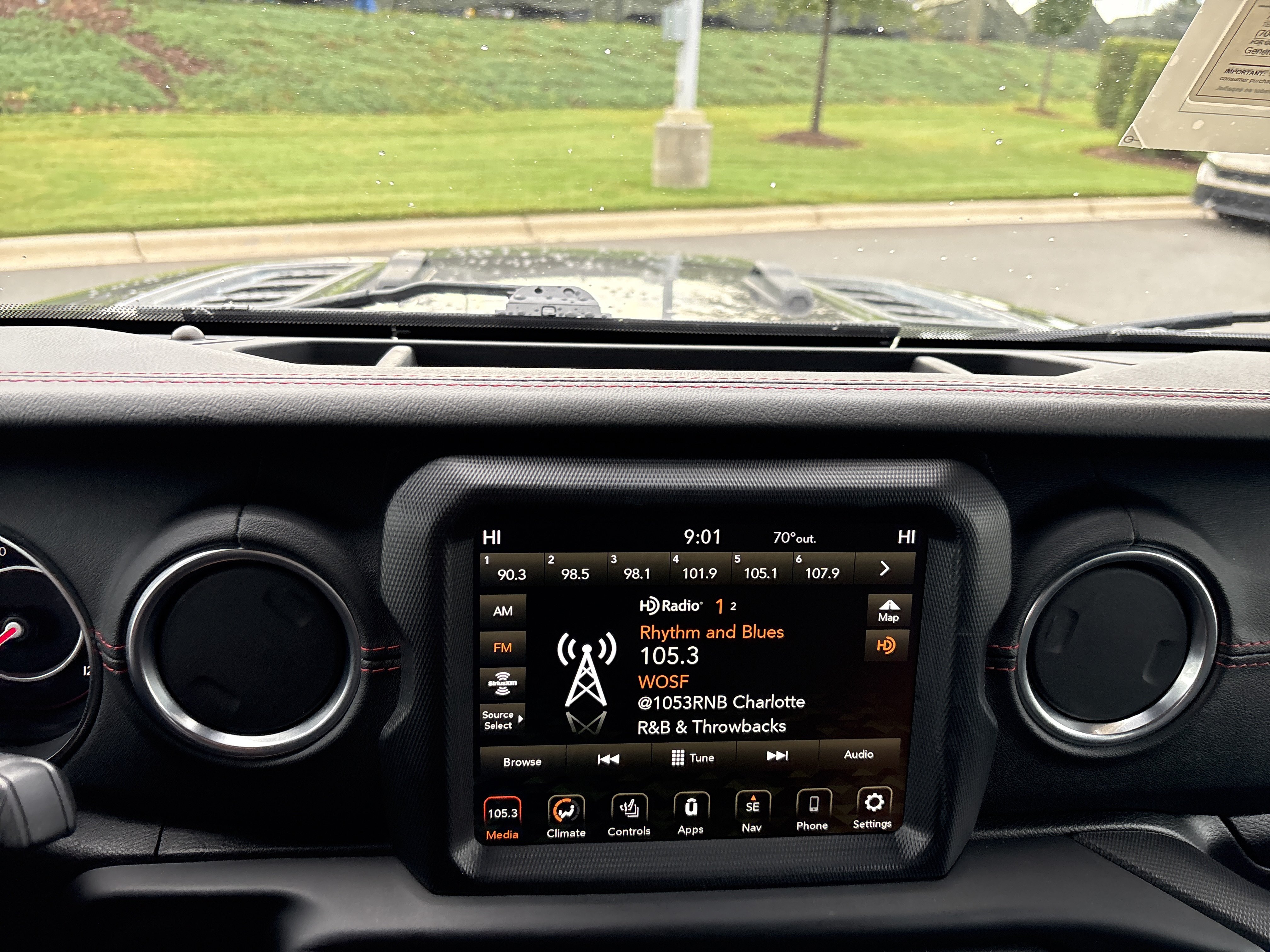 Used 2020 Jeep Gladiator Rubicon AWD/4WD image 28