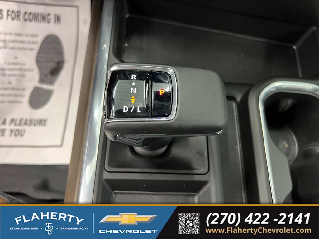 Used 2026 Chevrolet Silverado 1500 High Country AWD/4WD image 32