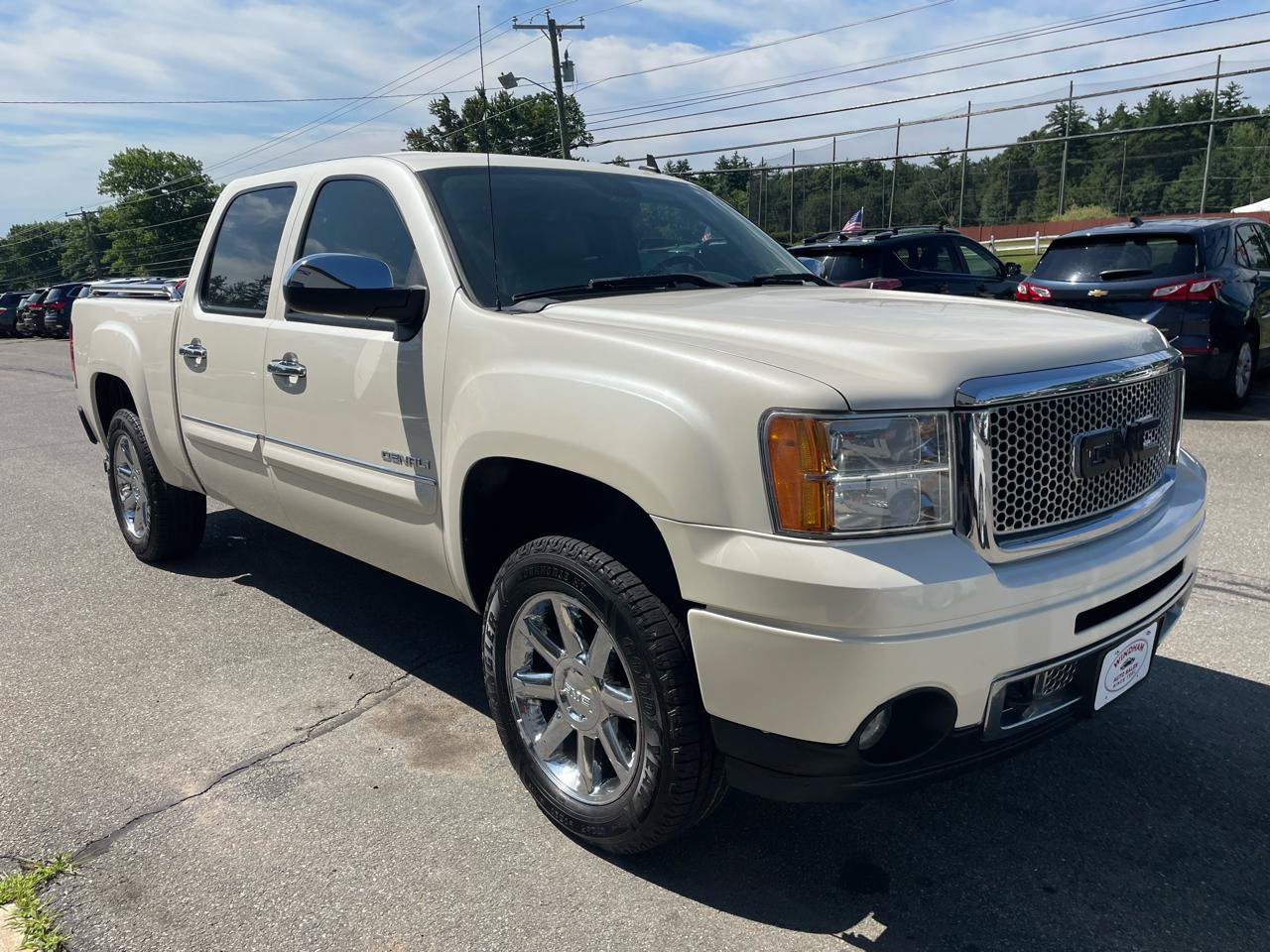 Used 2013 GMC Sierra 1500 Denali AWD/4WD image 3