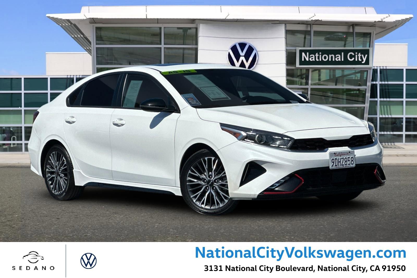 Used 2023 Kia Forte GT-Line w/ GT-Line Premium Package image 1