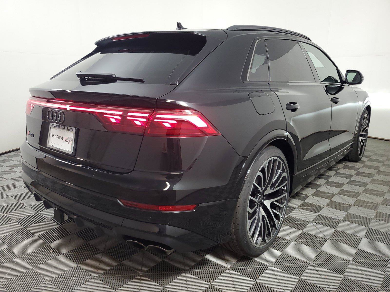 New 2026 Audi SQ8 Prestige AWD/4WD image 7
