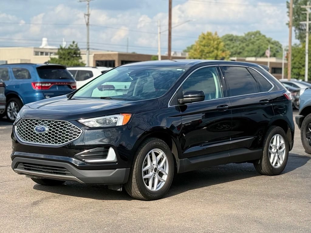 Certified 2023 Ford Edge SEL AWD/4WD image 37