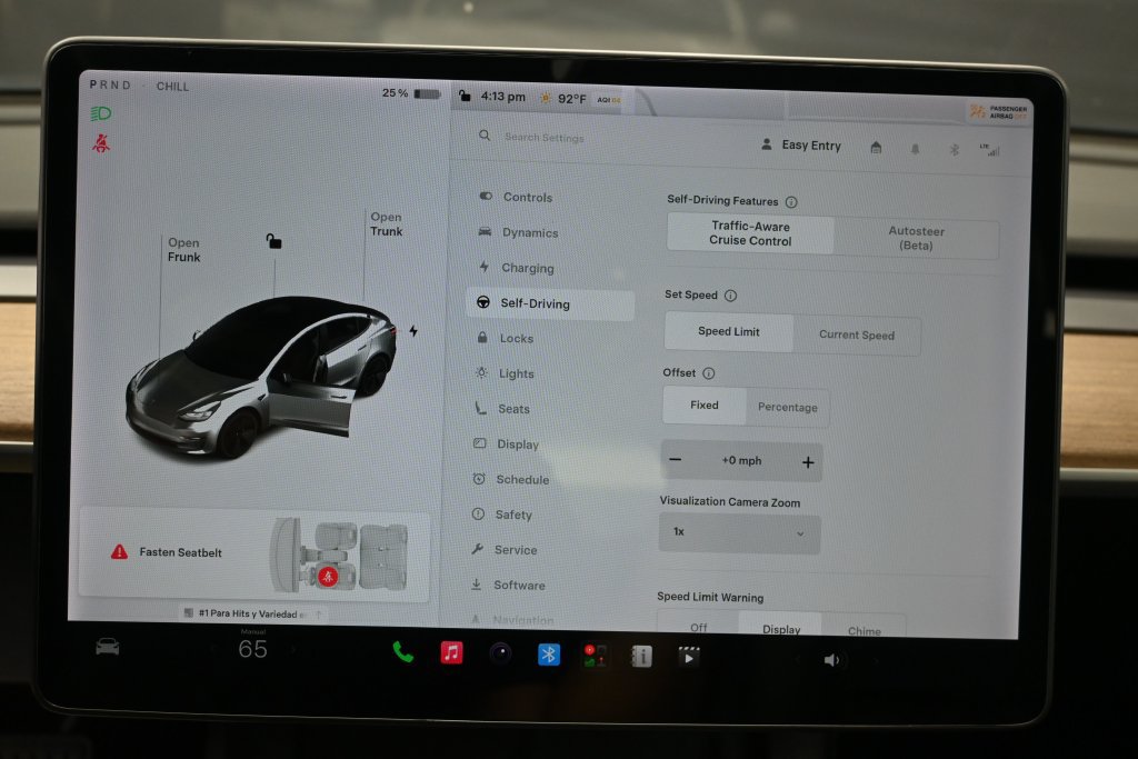 Used 2021 Tesla Model 3 Standard Range Plus RWD image 17