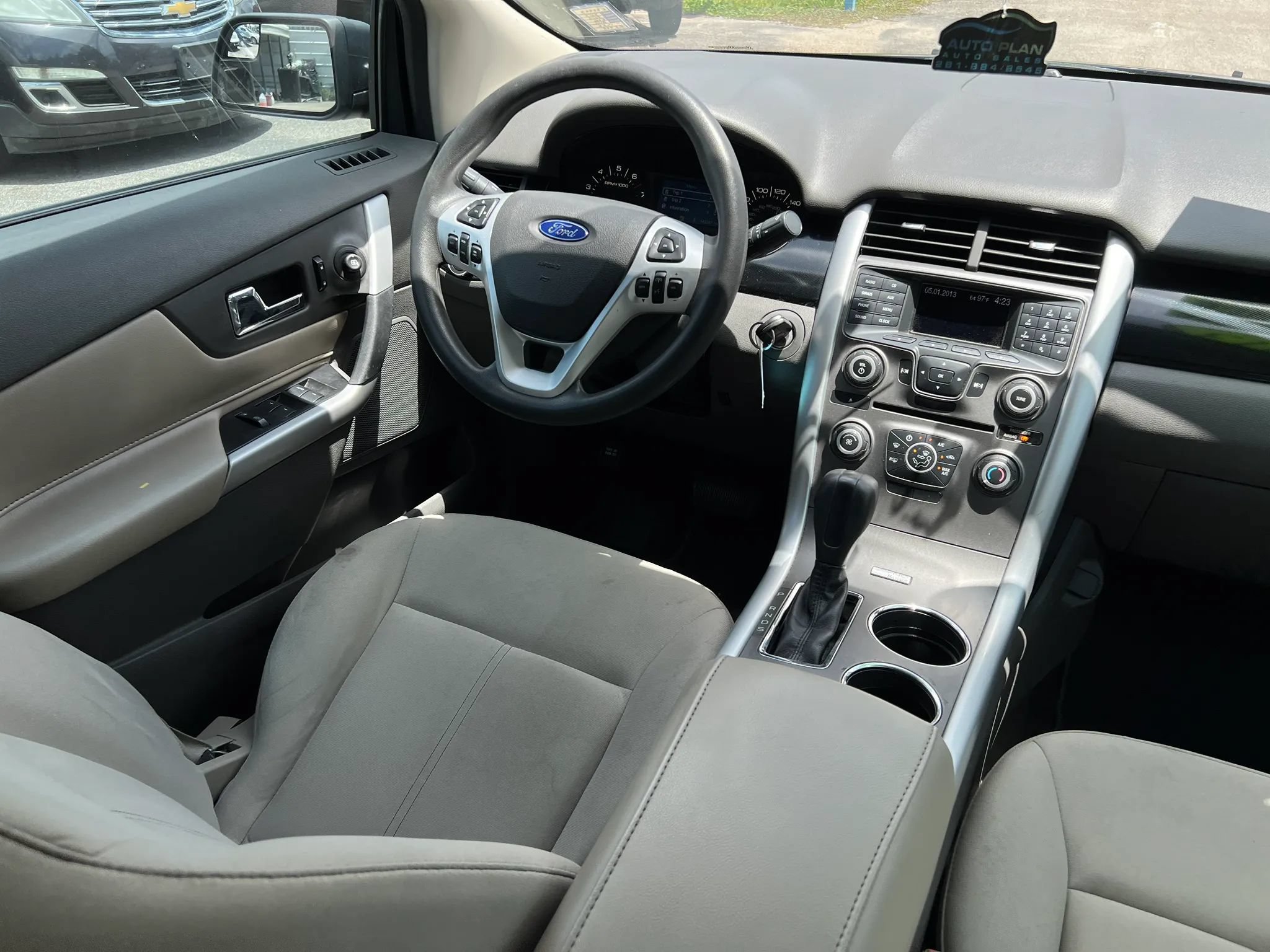 Used 2013 Ford Edge SE FWD image 14