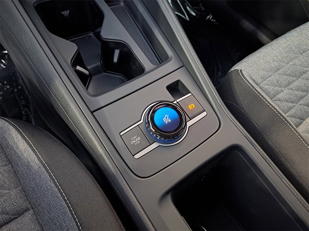 New 2026 Volkswagen Tiguan S image 9